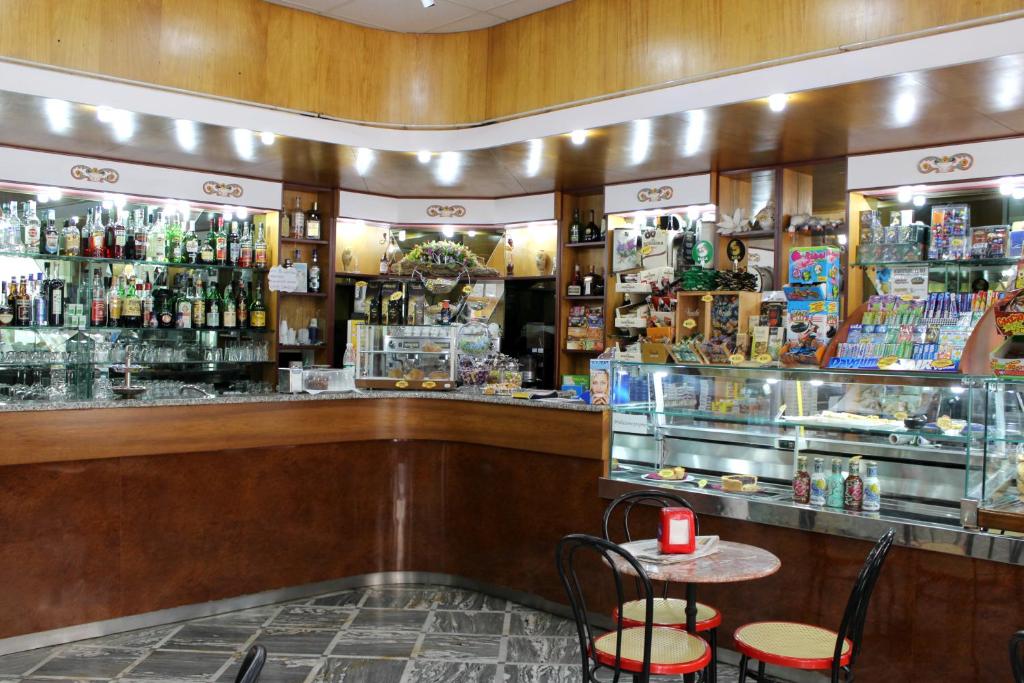 Nápoje v ubytovaní Grande Albergo Abruzzo