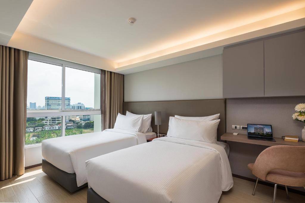 
Apartment - Two Bedroom Garden View
