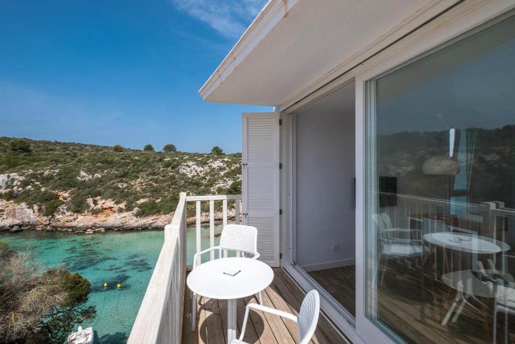 Apartamentos Playa Canutells, Mahón – Updated 2023 Prices
