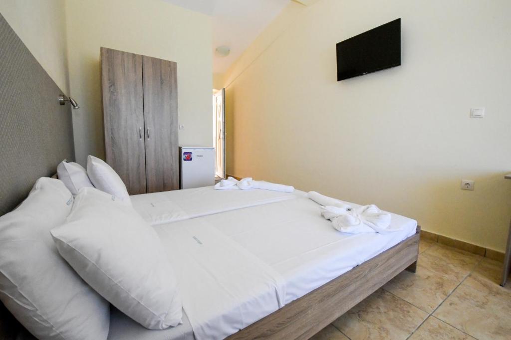 Nefeli Beach - living by the sea - Economy Twin Room Besside - Semi Sótano