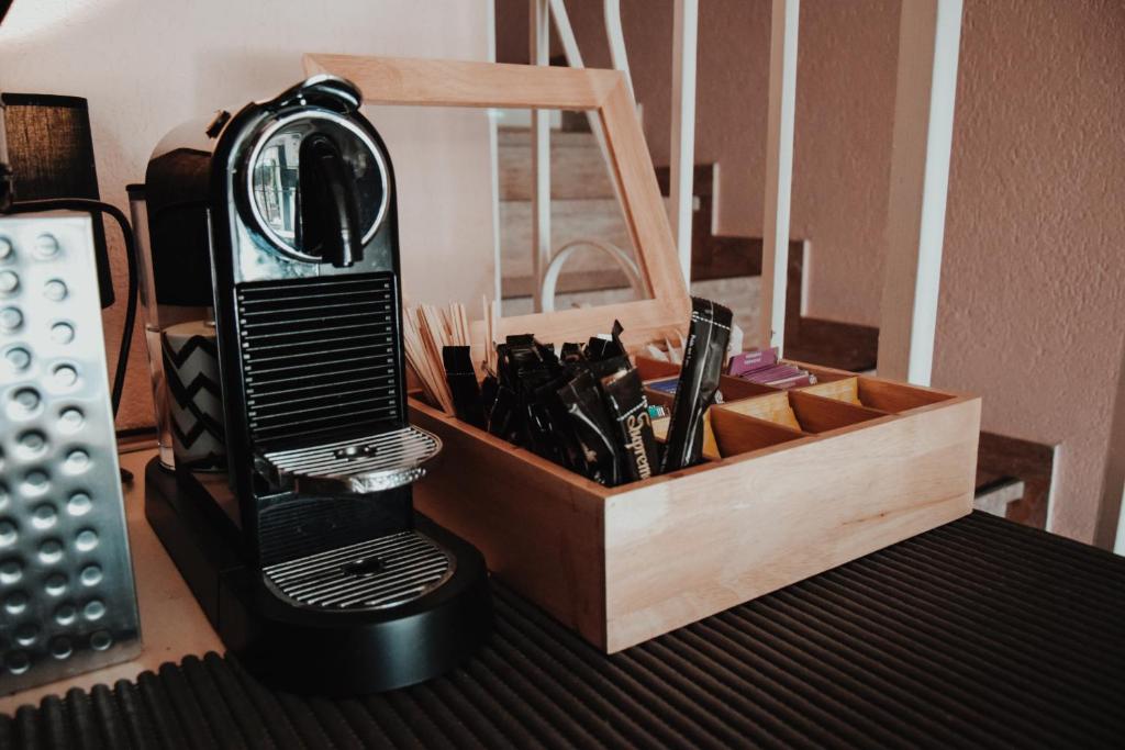 Hôtel PRADO avec Parking - Proche Zénith - Resim 3