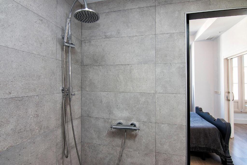 Granada Luxury Apartments - 17