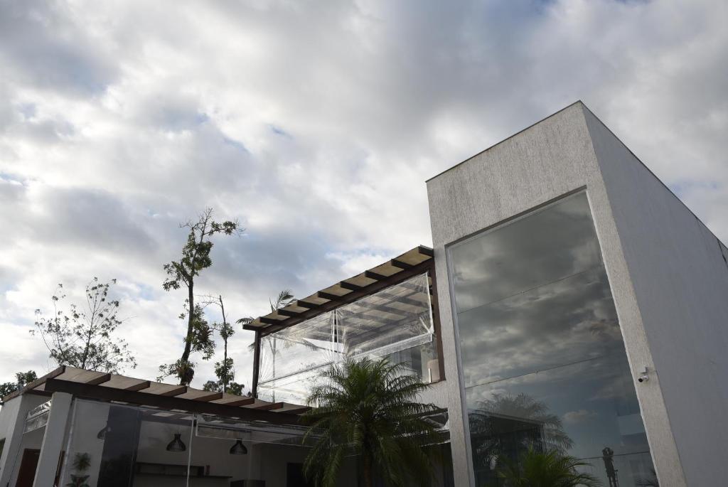  Pé na areia. Luxuosa Casa frente ao Mar - 4 Qts