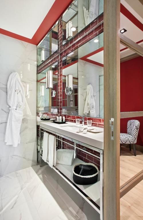 
Vincci Essence Double Room  with View
