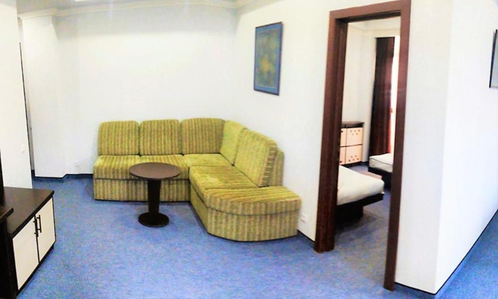 Posezení v ubytování DDD Hotel