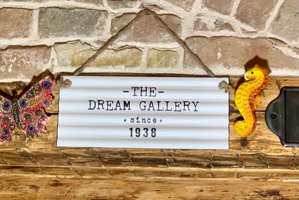Certifikát, hodnocení, plakát nebo jiný dokument vystavený v ubytování Luxury Art Room
