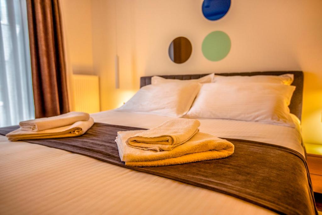 Postel nebo postele na pokoji v ubytování Hotel 4 Llulla
