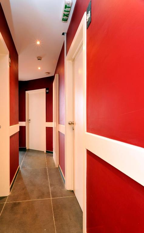 Hotel The Moon - Resim 9