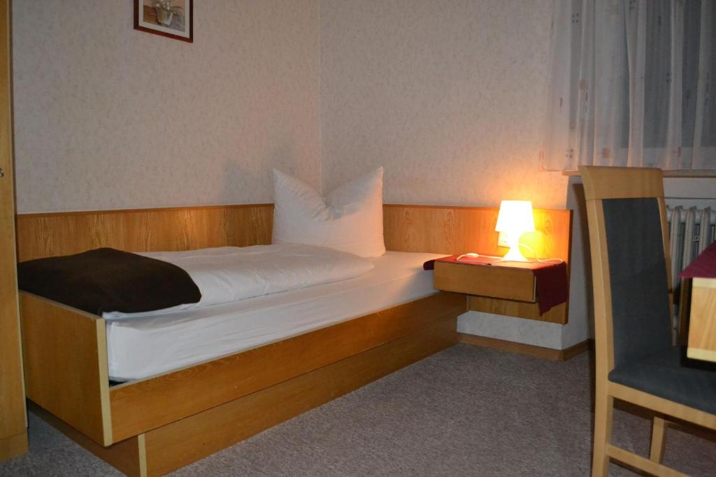Hotel Walfisch - Eenpersoonskamer Standaard