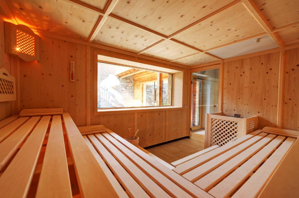 Fotografie z fotogalerie ubytování Hotel Erika v destinaci Braies