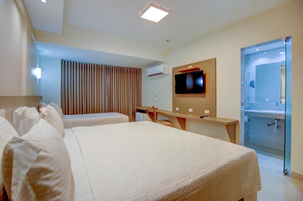  Novares Hotel