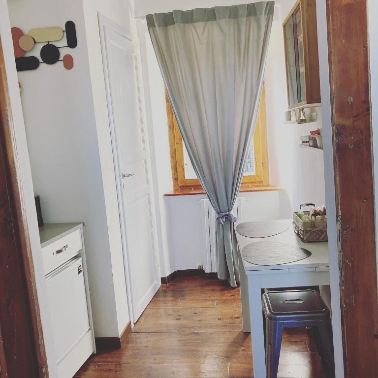 Kuchyň nebo kuchyňský kout v ubytování CIRIBACCO ROOMS