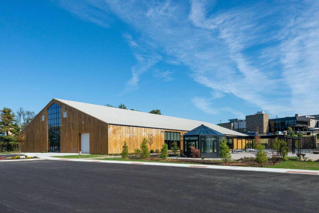 Wyndham Lancaster Resort and Convention Center photo