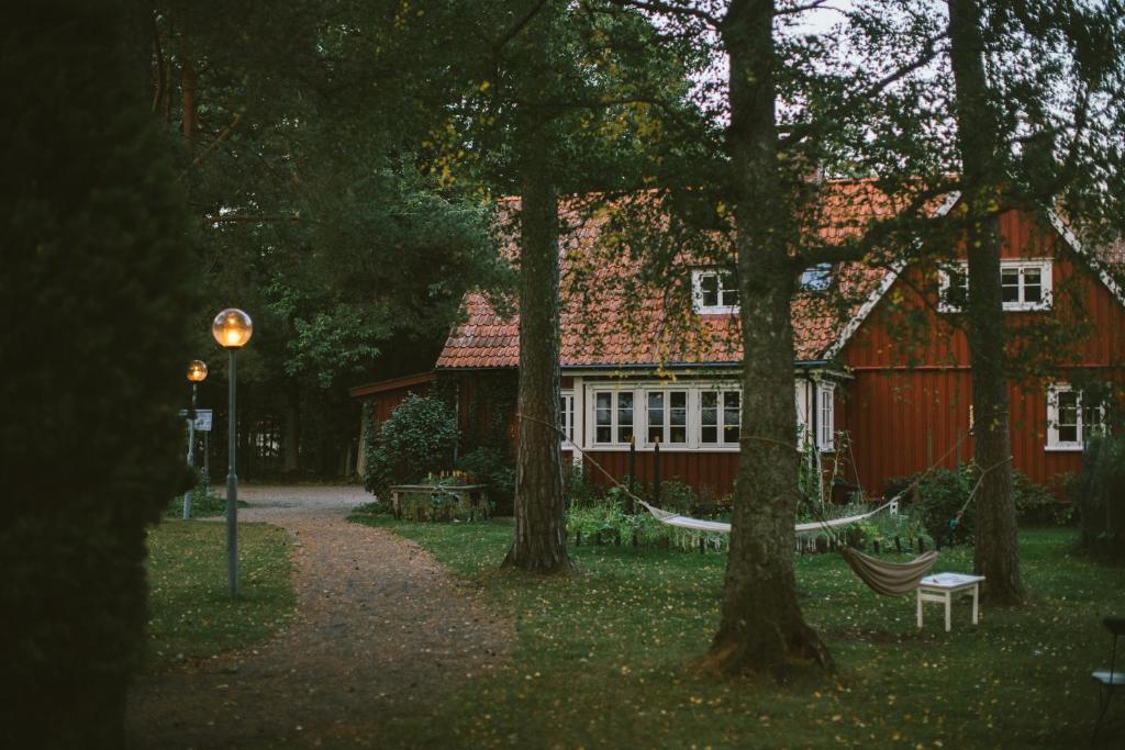 Zahrada ubytování Vallåsens Värdshus STF Hostel