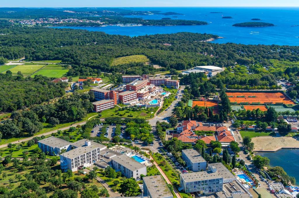 an aerial view of the university of buffalo campus with the lake at Hotel Albatros Plava Laguna in Poreč