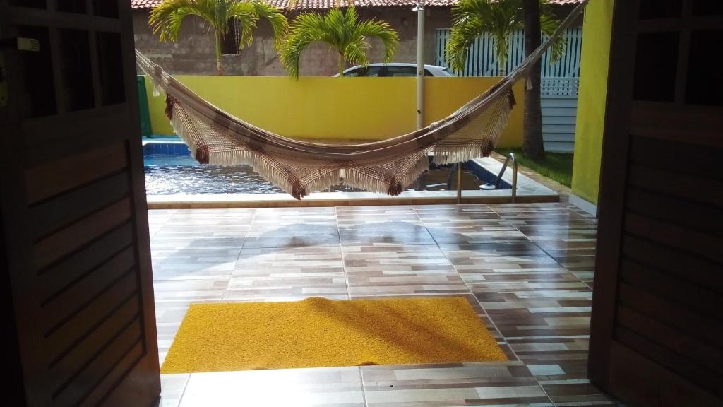  Casa em Cond. Fechado Frente Mar nos Carneiros