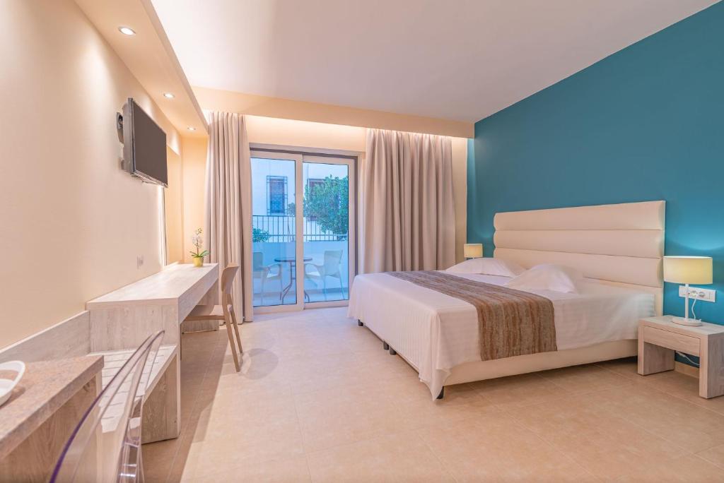 CHRISTA APARTMENTS - 8