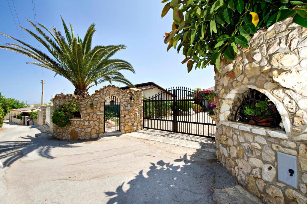 Casa Vacanze Spiaggia Playa, Castellammare del Golfo – Updated 2023 Prices