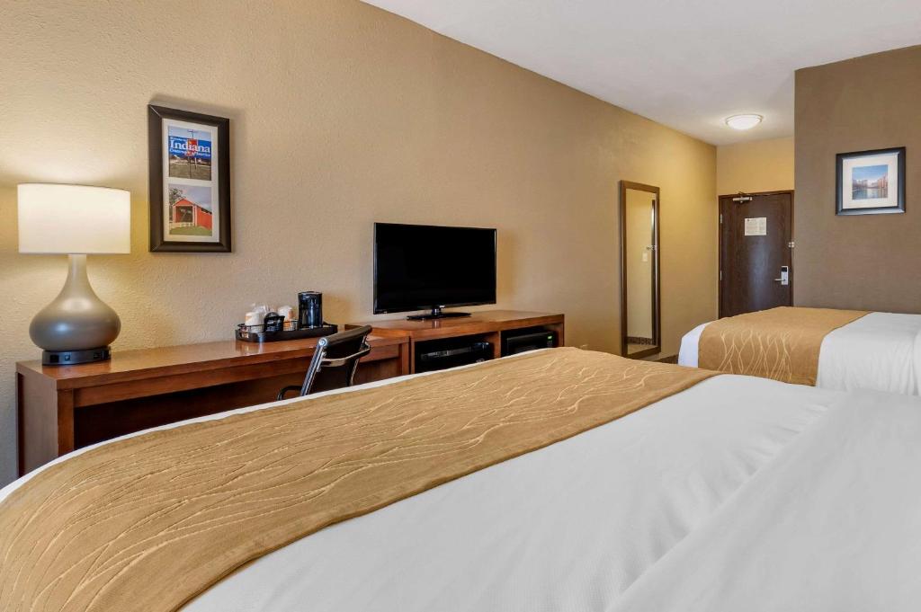 Comfort Inn Shelbyville North - Chambre Queen Avec Deux Lits Queen - Non-fumeur