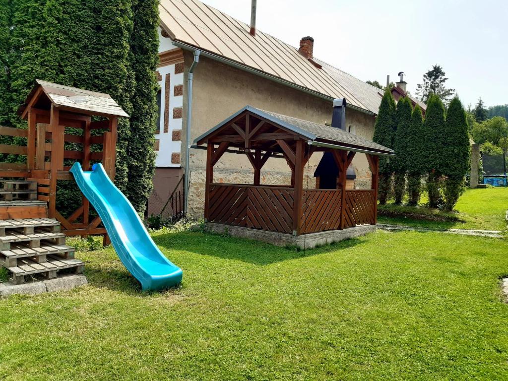 A garden outside Vilka Cibulka a chata Cesnačik