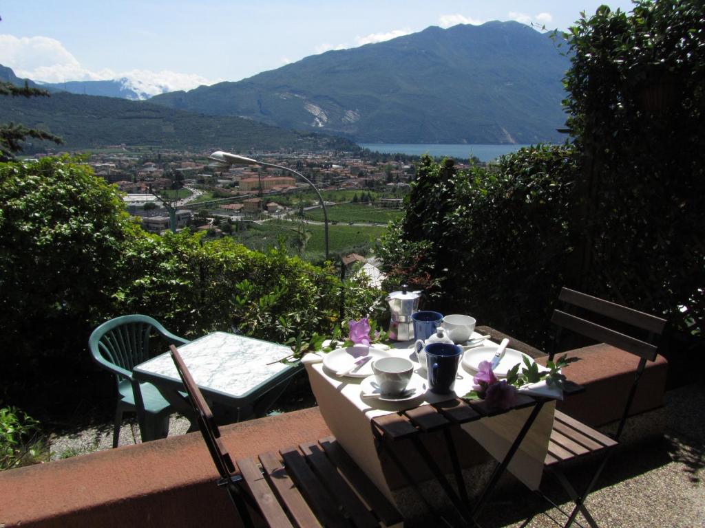 Gallery image of Appartamento OLIVO in Riva del Garda