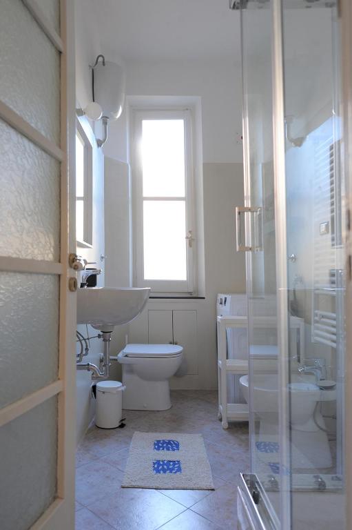 A bathroom at La Casa della Fiore