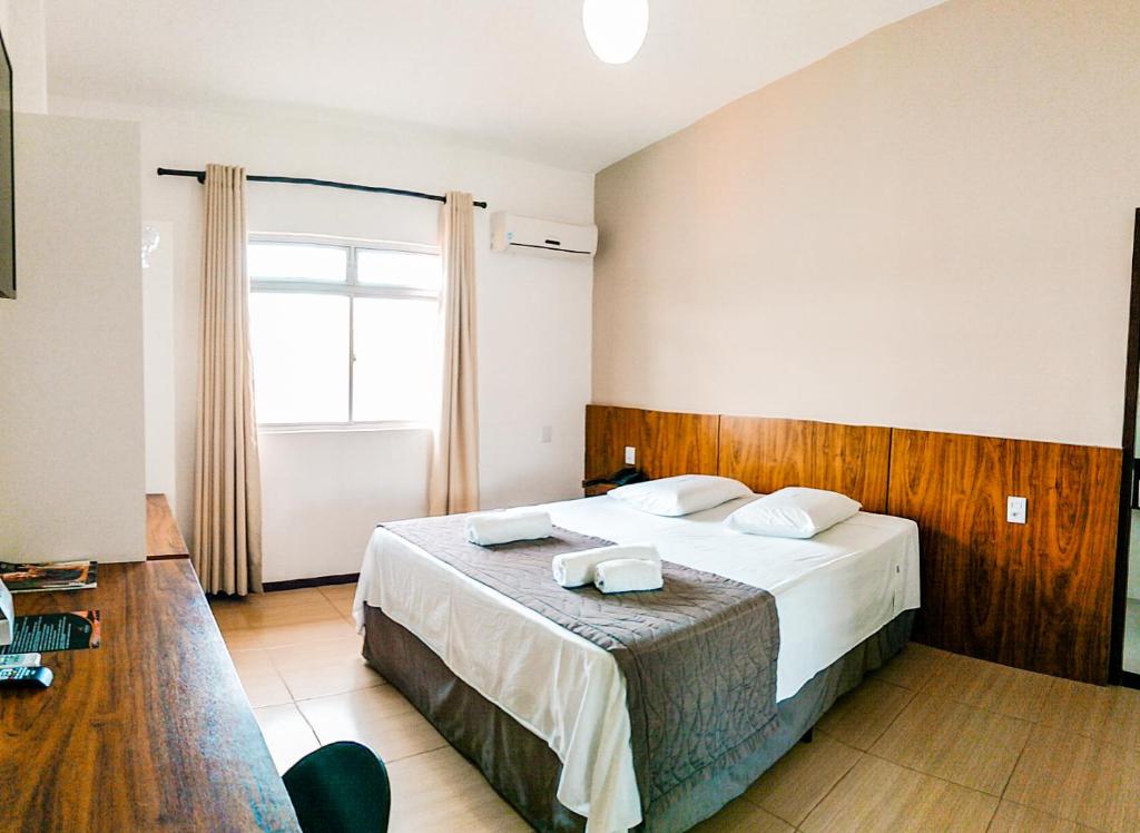  Cyrilo's Palace Hotel