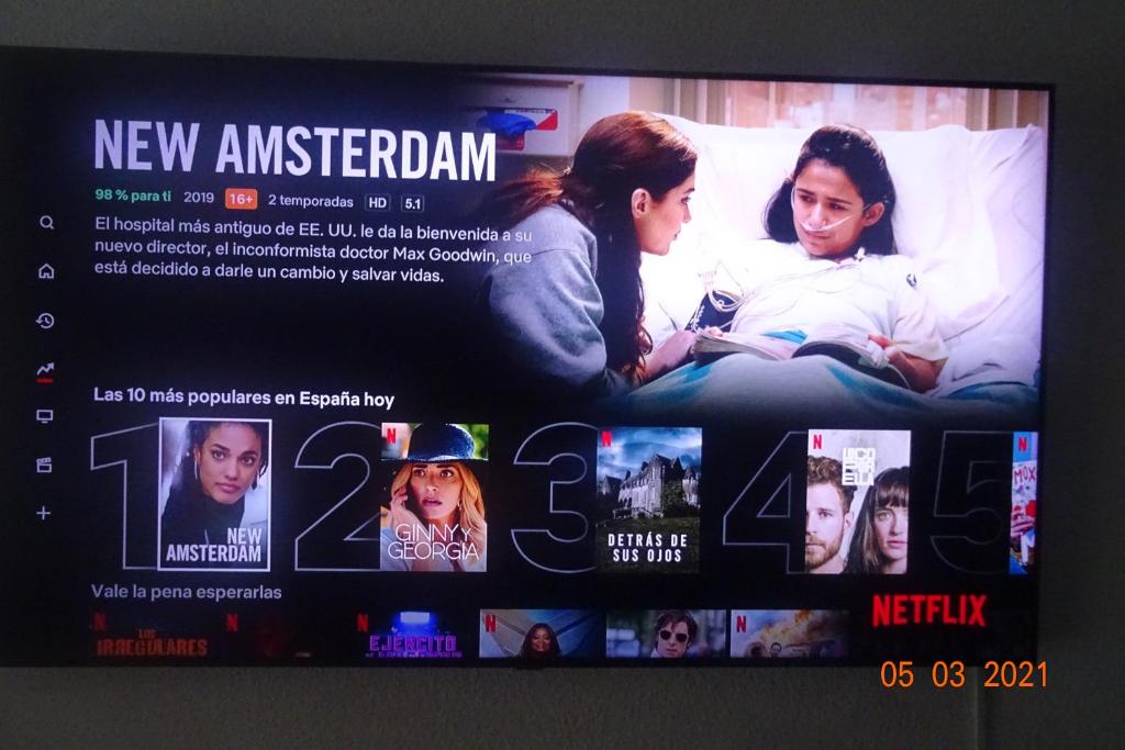 TV a/nebo společenská místnost v ubytování Hotel Carlos III