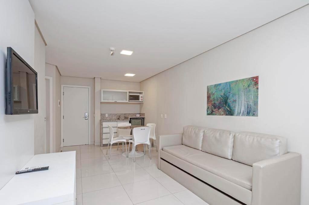  Aptos em hotel pé na areia nos Ingleses SLA