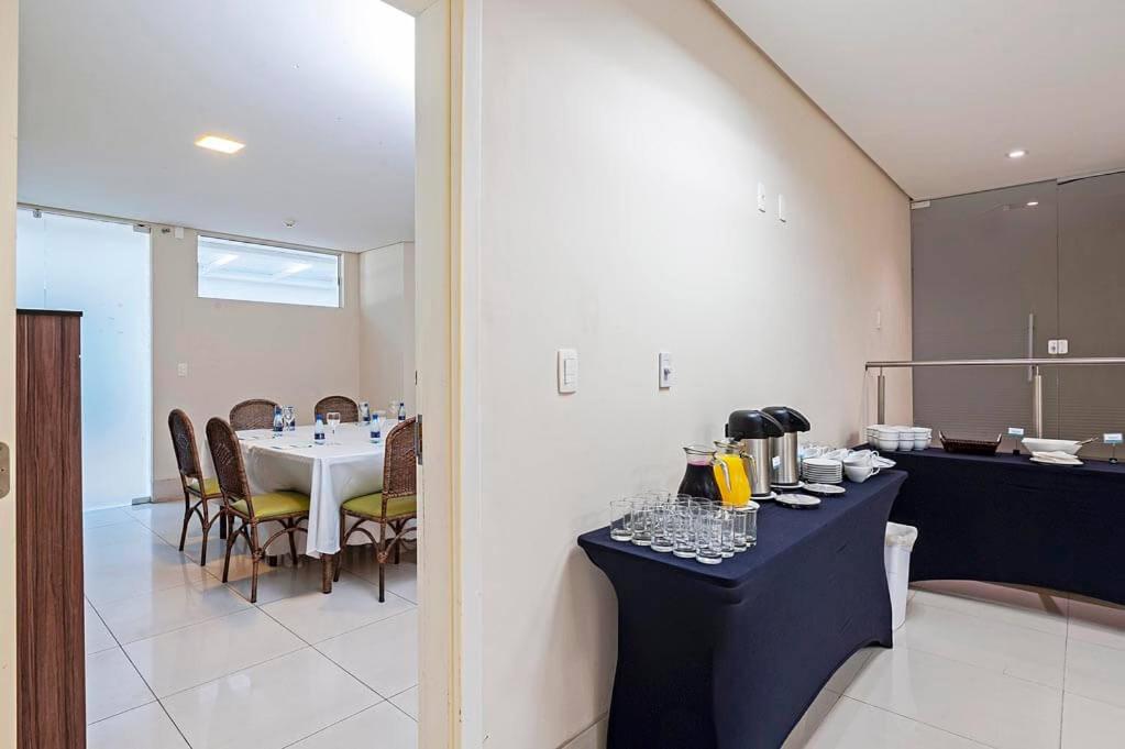  Aptos em hotel pé na areia nos Ingleses SLA