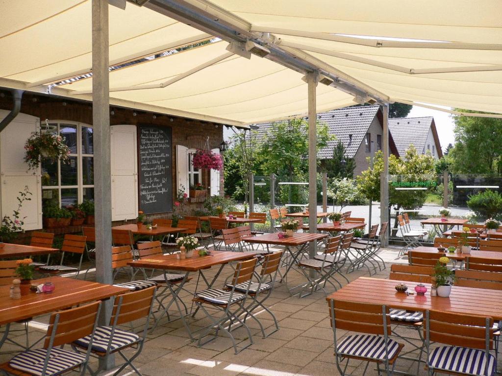 Restaurace v ubytování Hotel Auerhahn
