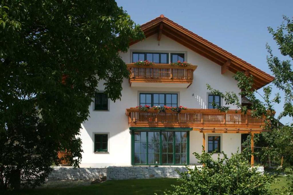 Ferienwohnungen auf dem Paulbauernhof, Triebenbach – Updated 2022 Prices