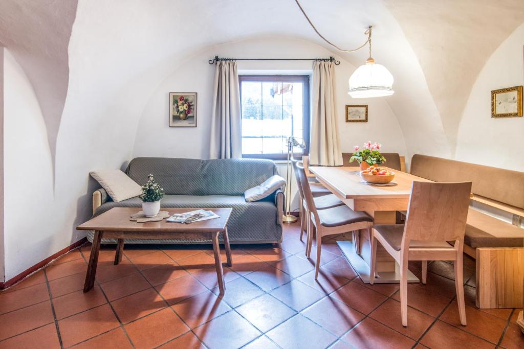 Posezení v ubytování Apartments Heidenberger Fienili