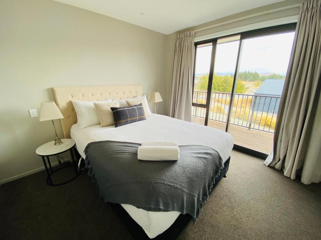 Lake Views at Antler Lodge - Resim 7