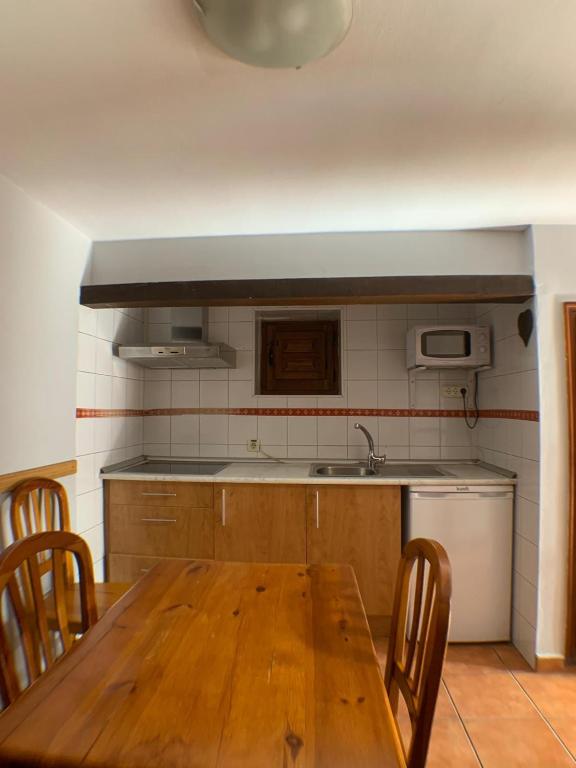 Kuchyň nebo kuchyňský kout v ubytování Casa La Fragua