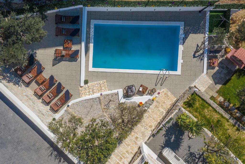 Bazén v ubytování Villa Petra Apartment with private pool nebo v jeho okolí