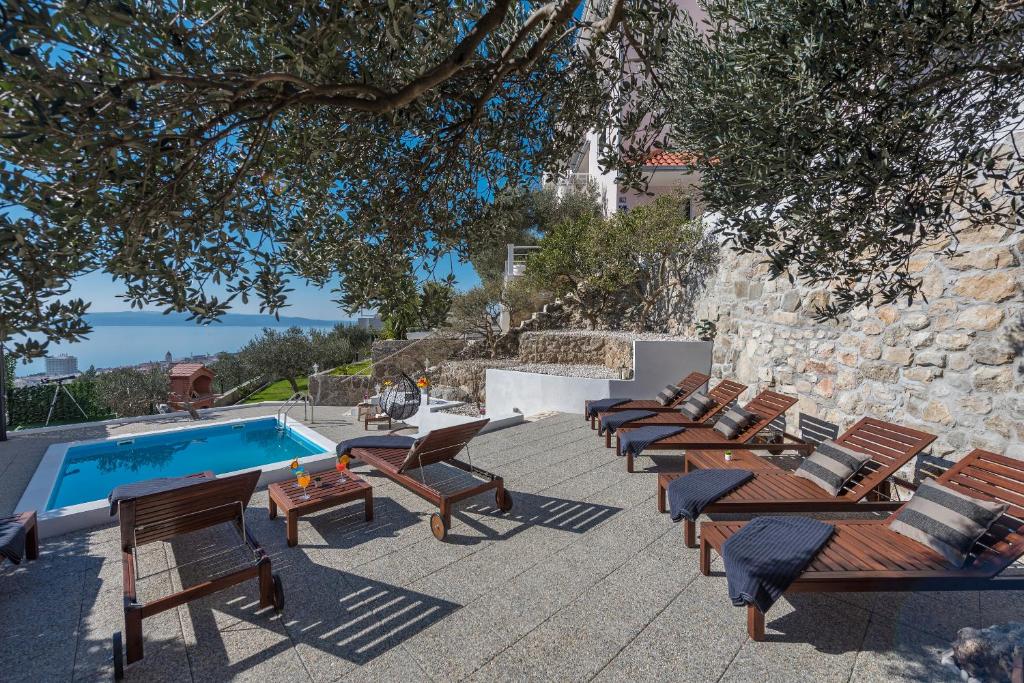 Bazén v ubytování Villa Petra Apartment with private pool nebo v jeho okolí