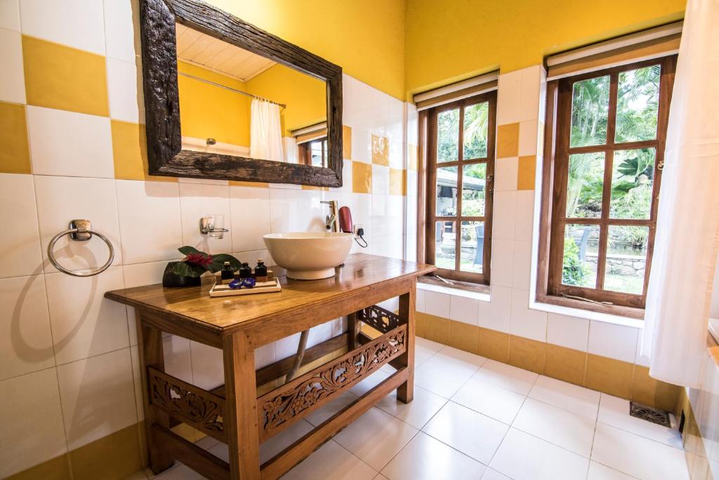 Ella Planters Bungalow - 5