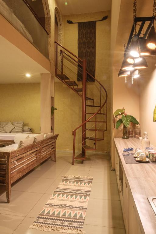 Ruth's Bed & Breakfast - 