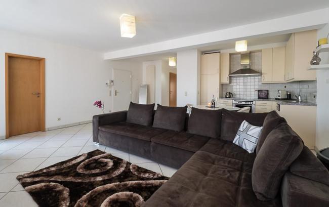LUXURY PENTHOUSE APARTMENT WITH 3 Balconies -2 BEDROOMS & PETRUS VIEW - Appartement à Deux Chambres
