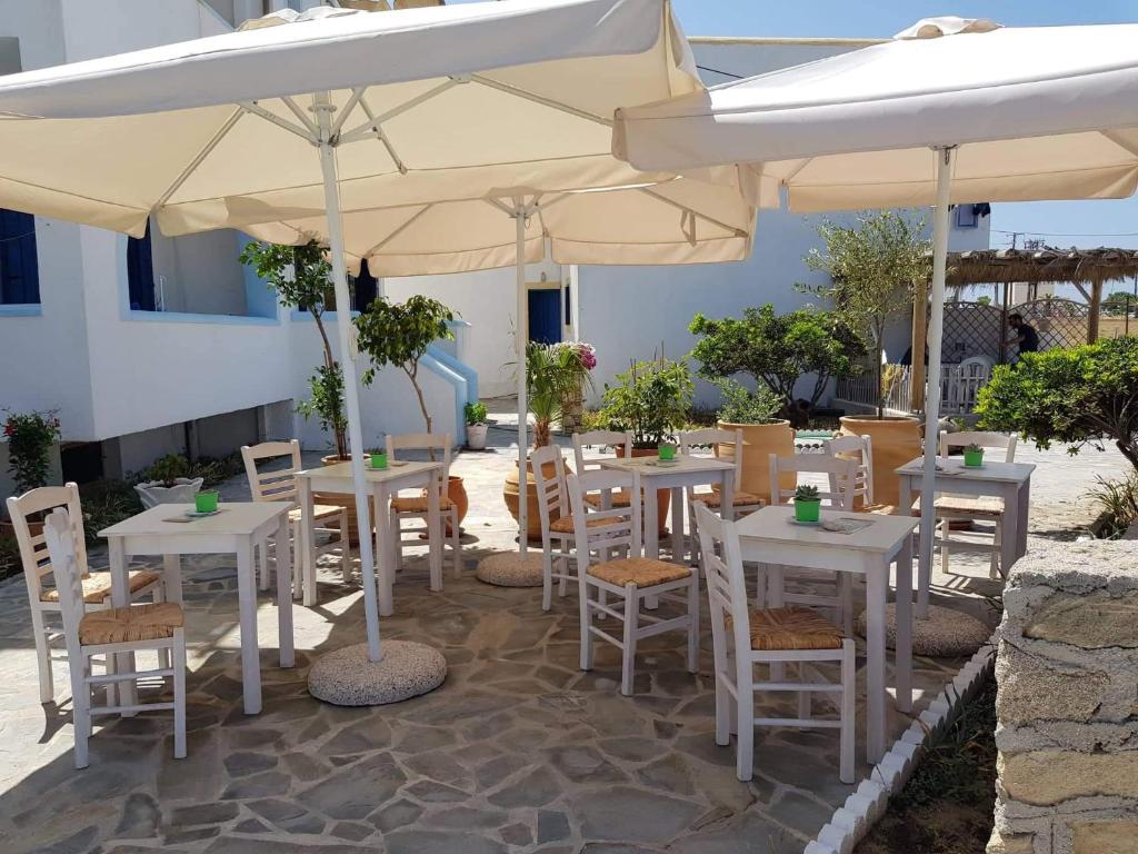 Reštaurácia alebo iné gastronomické zariadenie v ubytovaní Aegean Sea