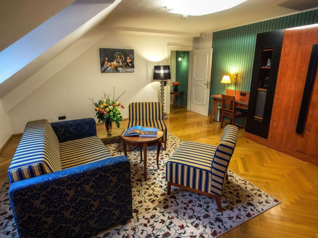 Posezení v ubytování Mercure Grand Hotel Biedermeier Wien