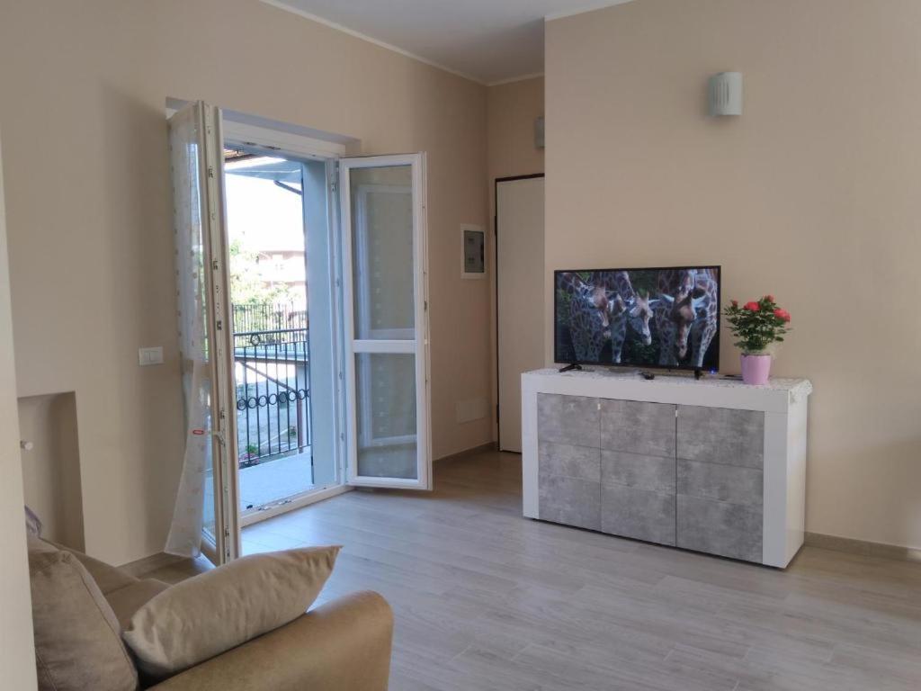 TV a/nebo společenská místnost v ubytování Danilo Apartments