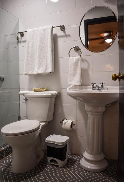 Koupelna v ubytování Hotel Santa Ana