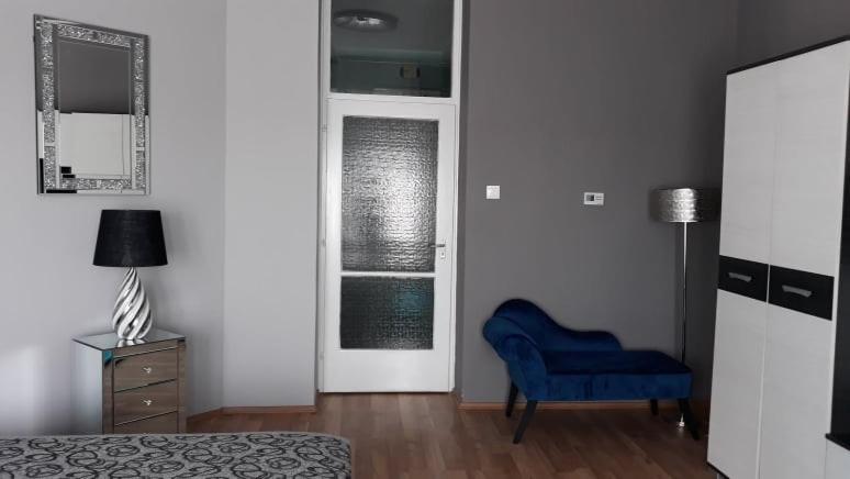 TV a/nebo společenská místnost v ubytování ANKER SILVER DREAM