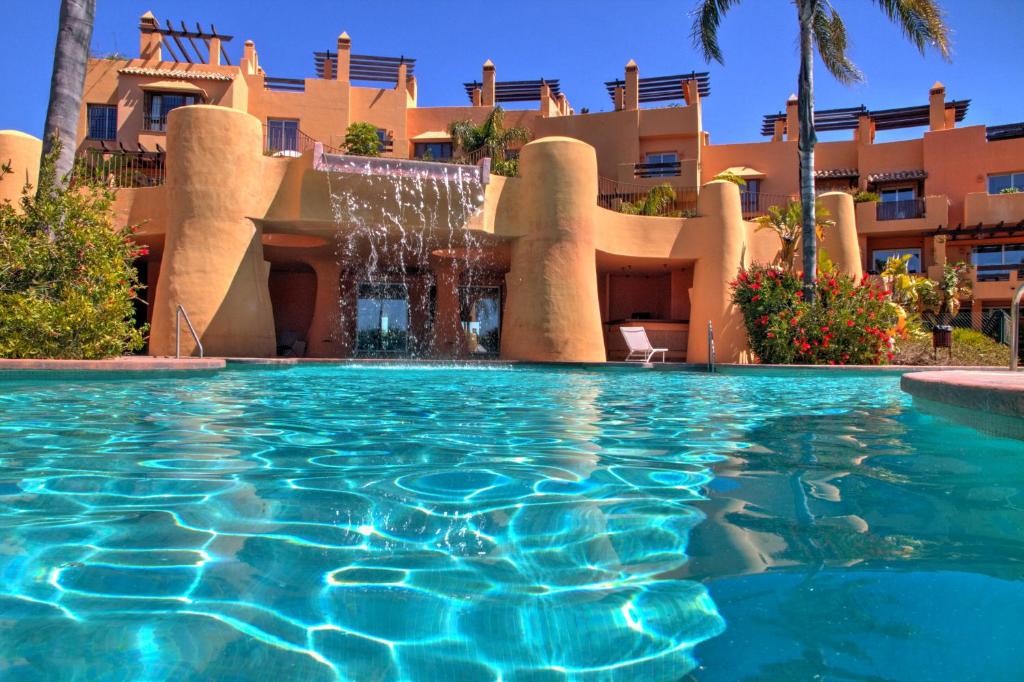 5 bedroom Holiday Townhouse in Riviera Del Sol with sea views ...