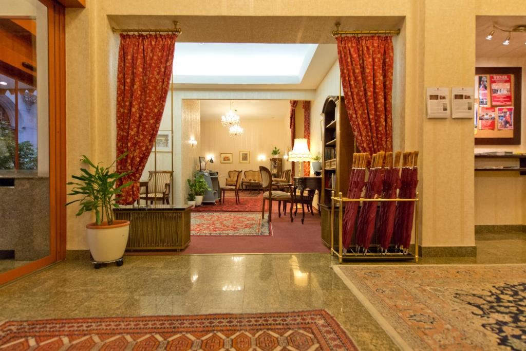 Posezení v ubytování Hotel Austria - Wien