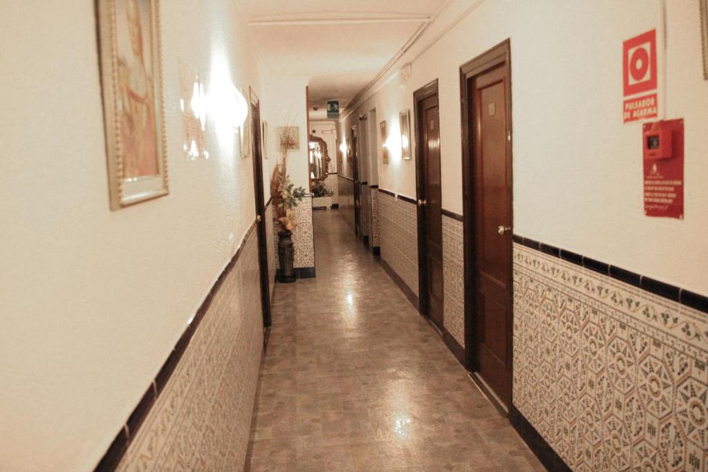 Fotografie z fotogalerie ubytování Pension Terminal v Malaze