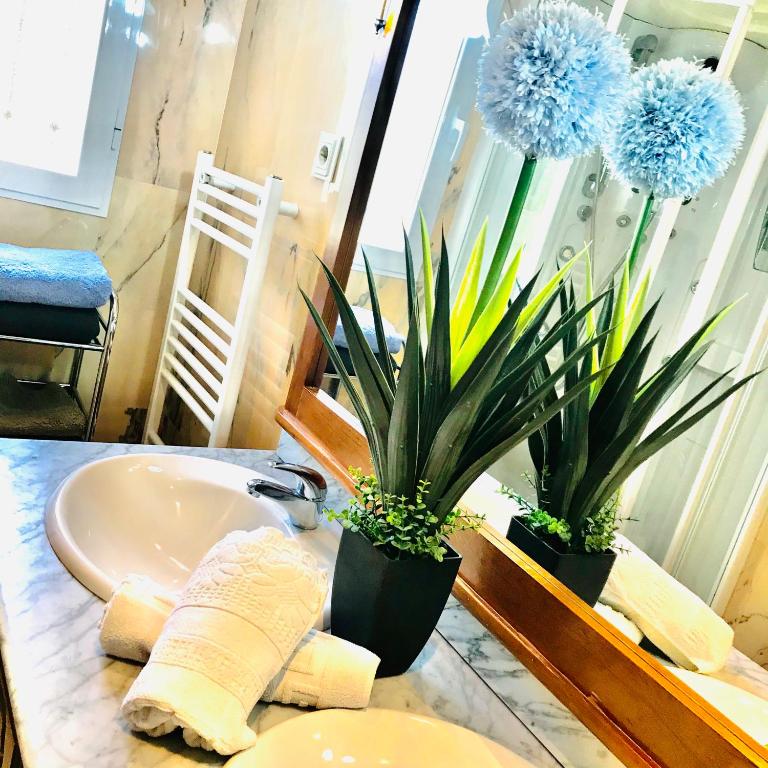 Fotografia z galérie ubytovania VIlla Huetor con piscina privada v destinácii Huétor Vega