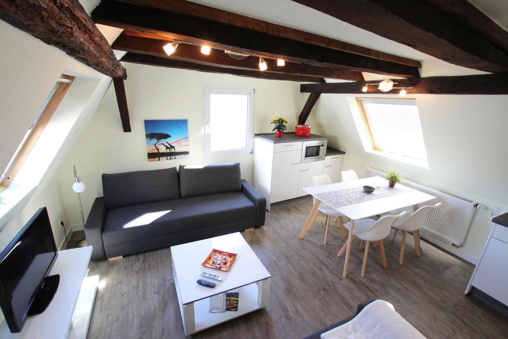 Ferienwohnung Rheinblick Koblenz - One-Bedroom Apartment 5